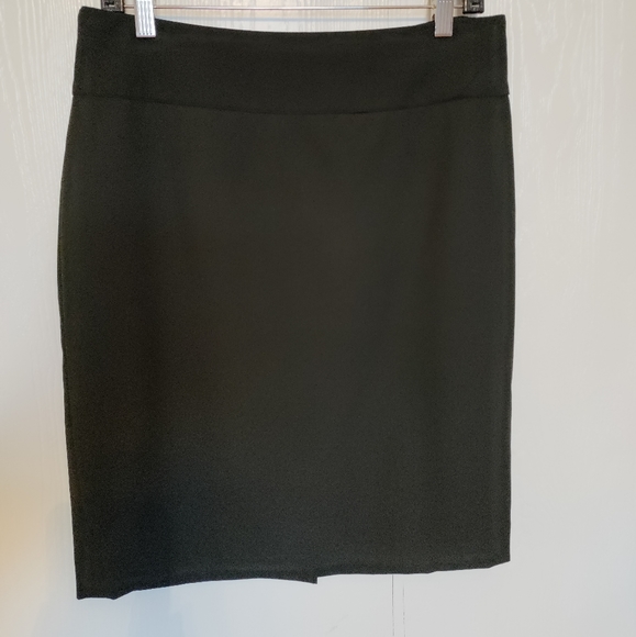 The Limited Black Collection skirt - Picture 2 of 6